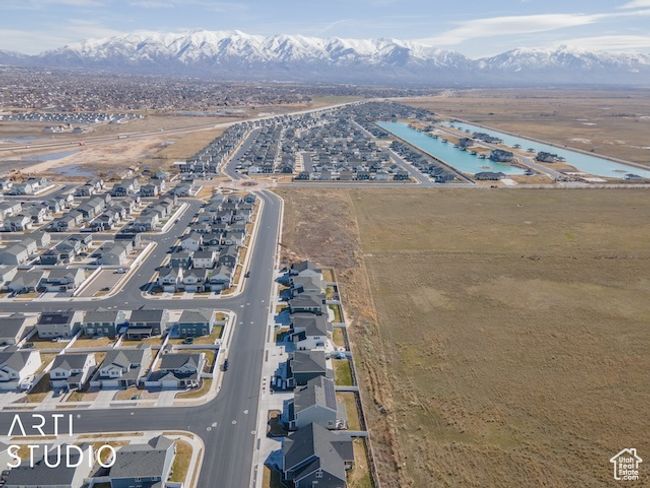 Bird's eye view with a residential view and a water and mountain view | Image 55