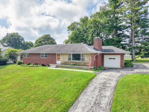 213 E Buck Ave, Rural Retreat, VA, 24368-3241 | Card Image