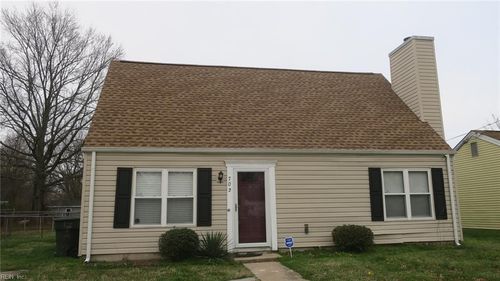 702 Rutherford St, Hampton, VA, 23661-1445 | Card Image