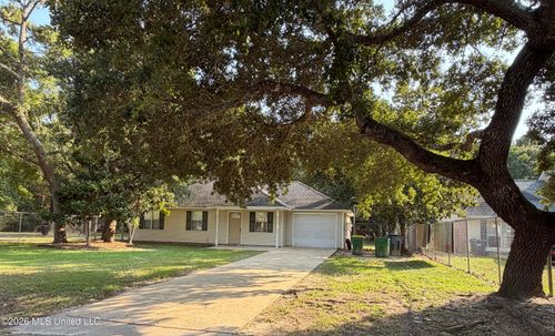 1333 Oak Street, Ocean Springs, MS, 39564 | Card Image
