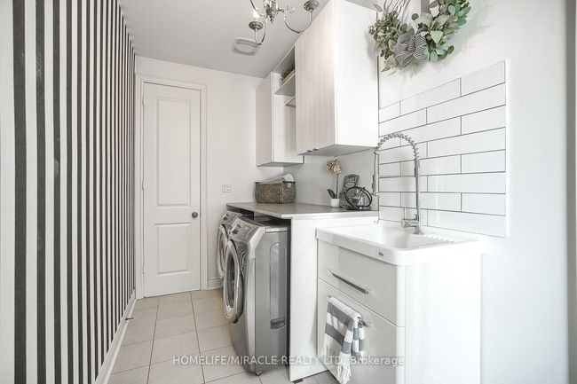 49 Benson Ave, House other with 6 bedrooms, 5 bathrooms and 7 parking in Mono ON | Image 22