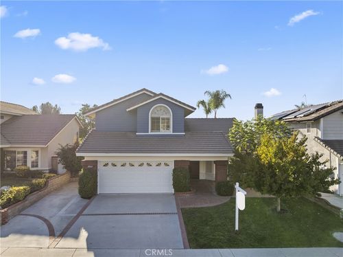 28241 Tamarack Ln, Santa Clarita, CA, 91390-4026 | Card Image