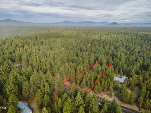 15876 Old Mill Rd, La Pine, OR, 97739-7655 | Card Image