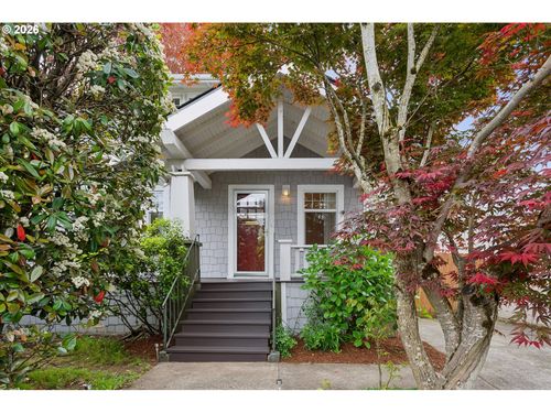 5624 Ne Glisan St, Portland, OR, 97213-3748 | Card Image