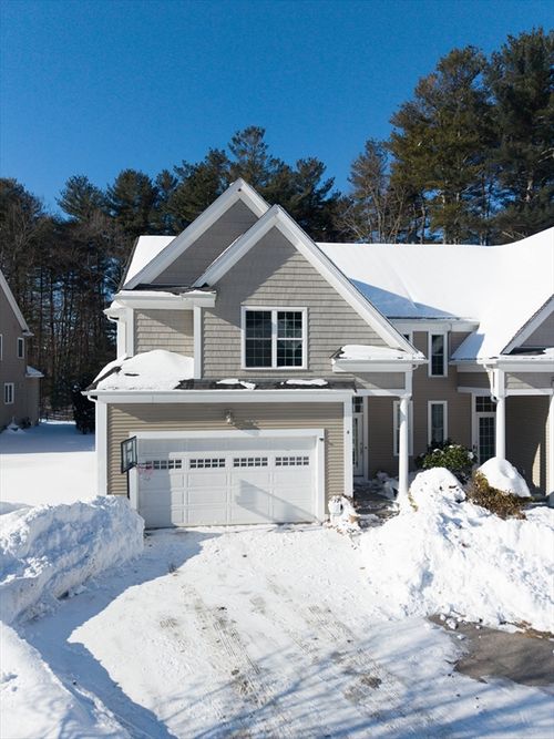 4-4 Cyrus Way, Northborough, MA, 01532-1768 | Card Image