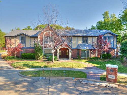 3933 Charing Cross Ct, Norman, OK, 73072-3201 | Card Image