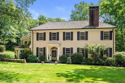 135 Orchard Ave, Weston, MA, 02493-2254 | Card Image