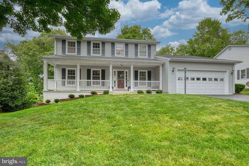 6115 Mountain Springs Ln, CLIFTON, VA, 20124-2339 | Card Image
