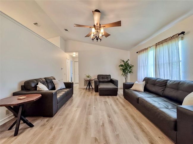 4170 Se 57 Th Ln, House other with 3 bedrooms, 2 bathrooms and null parking in OCALA FL | Image 13