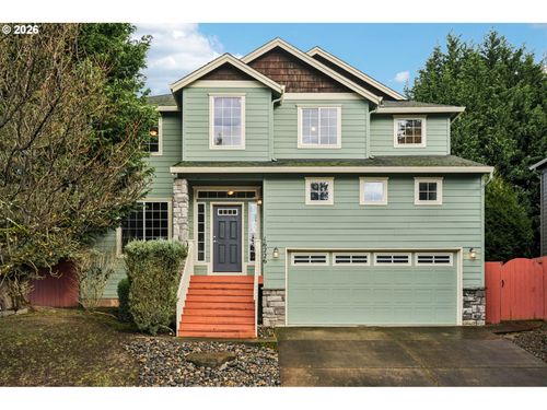 16226 Tracey Lee Ct, Oregon City, OR, 97045-8236 | Card Image