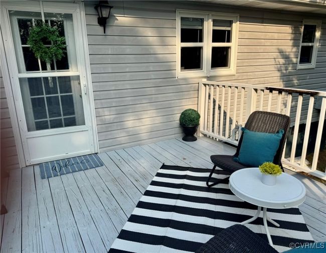 View of wooden terrace | Image 22
