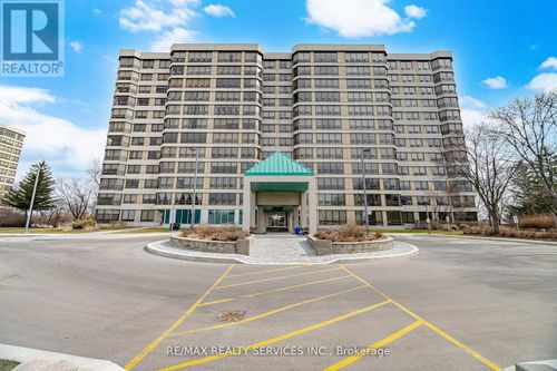 711-330 Mill St S, Brampton, ON, L6Y3V3 | Card Image