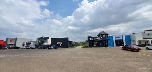 6711 S Jackson Rd, Pharr, TX, 78577-7070 | Card Image