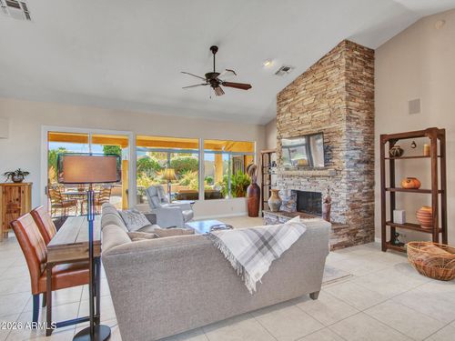 8933 W Rosemonte Dr, Peoria, AZ, 85382-8627 | Card Image