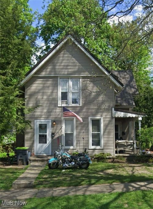 152 & 158 W 5th Street, Salem, OH, 44460 | Card Image