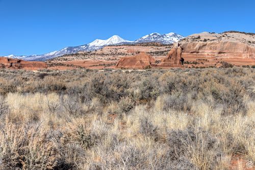 d-17 Back Of The Arch, Moab, UT, 84532 | Card Image