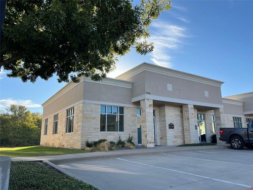 ste-201-3900 S Stonebridge Dr, McKinney, TX, 75070-8017 | Card Image