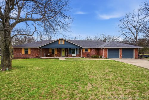 18818 E Bridgewater Pl, Owasso, OK, 74055-7839 | Card Image