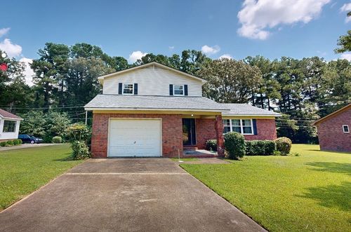 595 Swaney Rd, Holly Springs, MS, 38635-1207 | Card Image