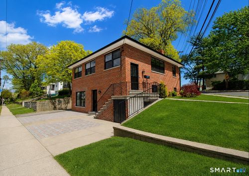 574 Kimball Avenue, Yonkers, NY, 10704 | Card Image