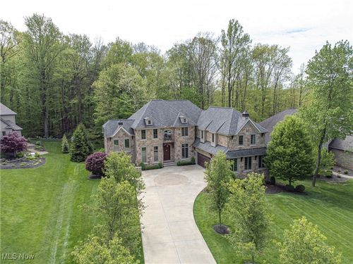 246 Stone Canyon Ct, Hinckley, OH, 44233-9229 | Card Image