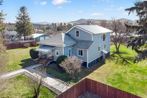 1645 E Idaho St, Palouse, WA, 99161-8770 | Card Image