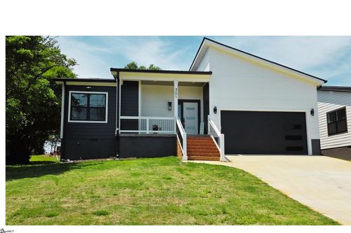 301 Jacquline Ln, Greenville, SC, 29607-4618 | Card Image