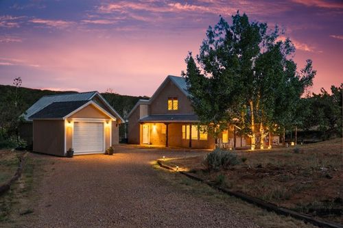 57 Vallecitos Rd, Tijeras, NM, 87059-7302 | Card Image