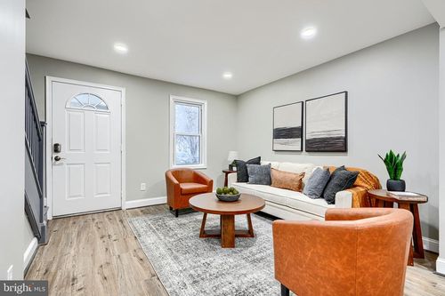 272 Saint Helena Ave, DUNDALK, MD, 21222-4218 | Card Image