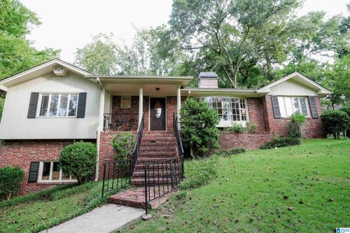 1316 Round Hill Rd, VESTAVIA HILLS, AL, 35216-2932 | Card Image