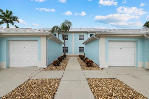 1b5738-5738 Sabal Trace Dr, NORTH PORT, FL, 34287-3296 | Card Image