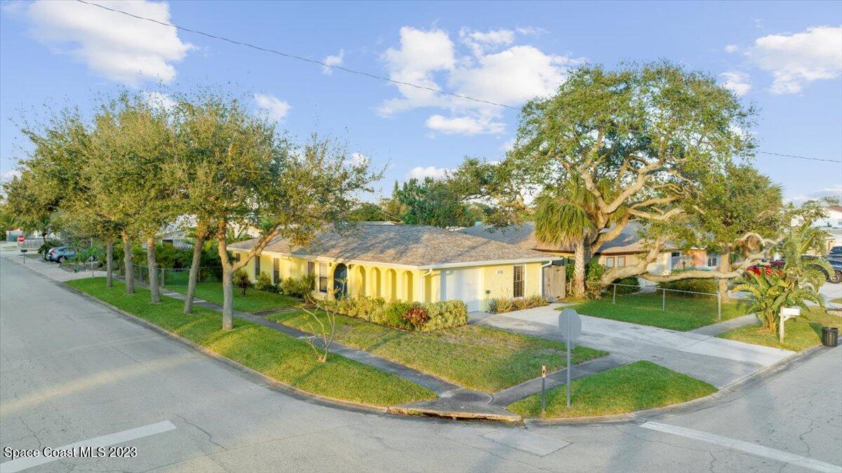 Monroe Ave, Cape Canaveral, FL 32920