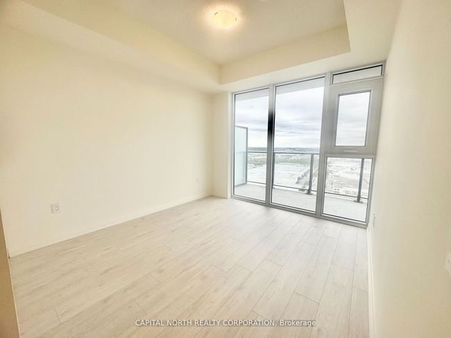 2306 - 8960 Jane St, Condo with 1 bedrooms, 2 bathrooms and 1 parking in Concord ON | Image 11
