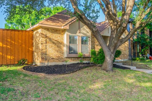 2203 Greenview Dr, Carrollton, TX, 75010-4110 | Card Image