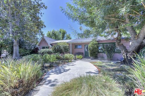 6545 Shoup Avenue, Los Angeles, CA, 91307 | Card Image