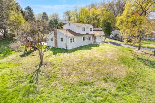 30 Meadow Rd, Montrose, NY, 10548-1327 | Card Image