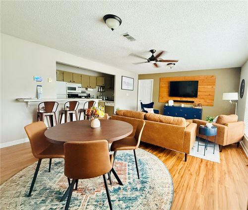 10237-626 Shug Jordan Pkwy, Auburn, AL, 36832-4324 | Card Image