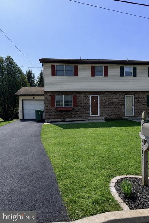 4010 Camden St, EASTON, PA, 18045-3714 | Card Image