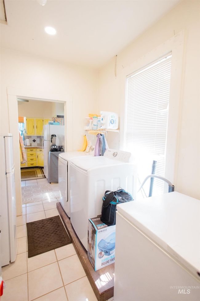 599 S Ada St, House other with 2 bedrooms, 1 bathrooms and 3 parking in Glenns Ferry ID | Image 24