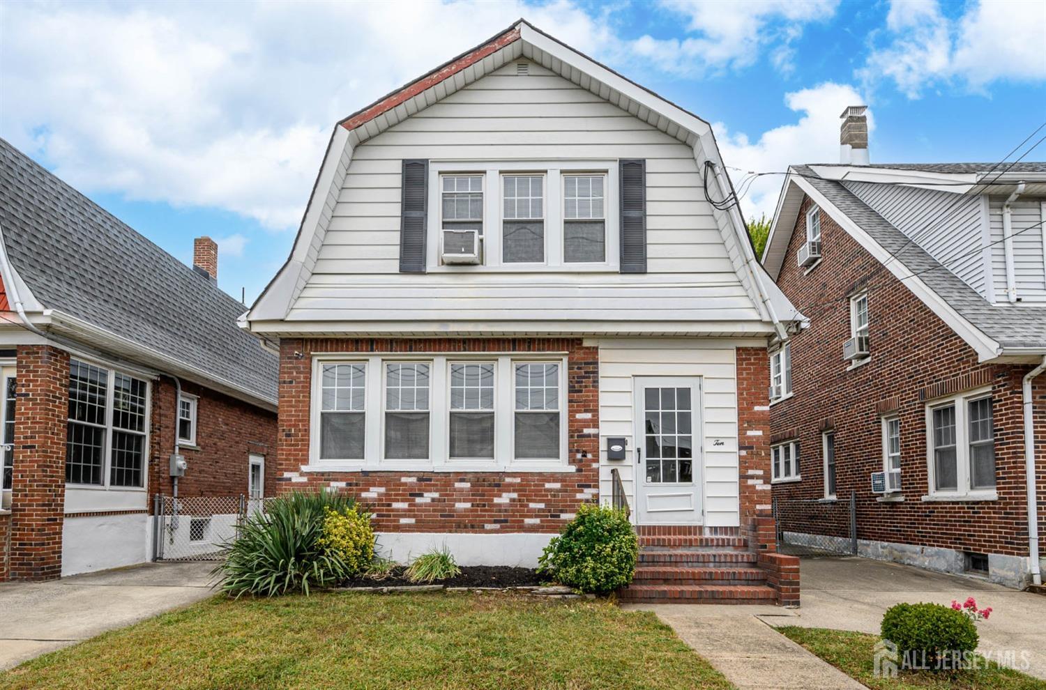 Grove Ave, Woodbridge, NJ 07095