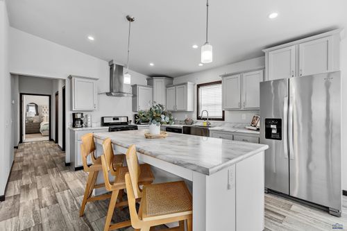 1717.14 E Philadelphia, Rapid City, SD, 57703 | Card Image