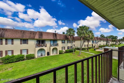 7-1713 El Camino Rd, JACKSONVILLE, FL, 32216-8811 | Card Image