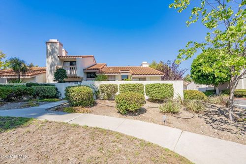 1972 Olivewood Ct, Thousand Oaks, CA, 91362-1540 | Card Image