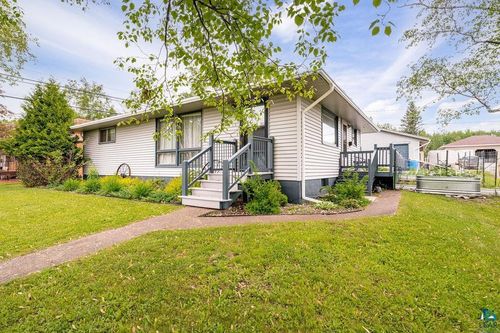 421 15th Ave, Two Harbors, MN, 55616-1236 | Card Image