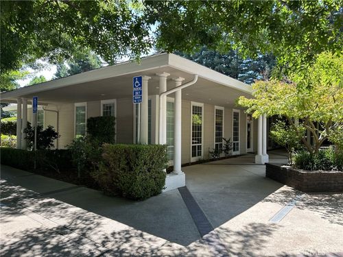 b-643 W East Avenue, Chico, CA, 95926 | Card Image