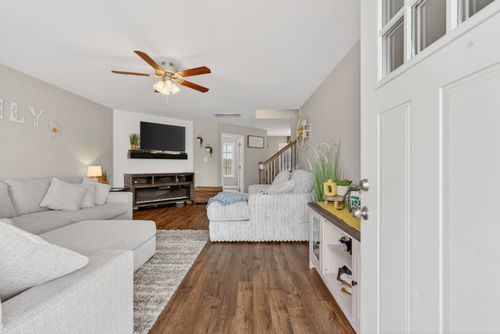 1969 Sydney Louise Dr, Clarksville, TN, 37042-1590 | Card Image