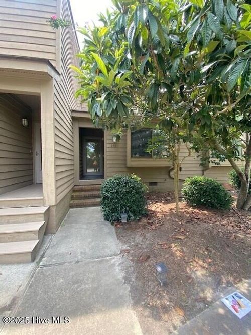 201 Saint Mark Ct, Wilmington, NC, 28409-2644 | Card Image
