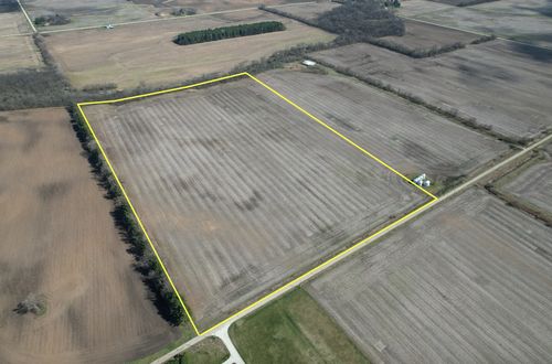 0003 N 14750w Rd, Essex, IL, 60935 | Card Image