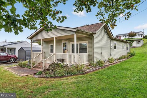 6161 Randall St, MOUNT JACKSON, VA, 22842-9711 | Card Image