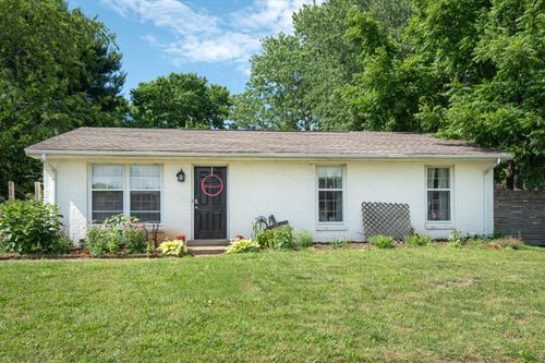 250 Lynnwood Dr, Versailles, KY, 40383-1776 | Card Image
